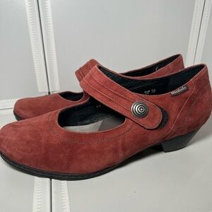 MEPHISTO Mary Jane Pumps Heels Sz 10 Red Suede Leather Comfort